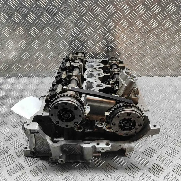 BMW 3 F30 F35 F31 Engine Head 2017 OEM 8602581 image 4
