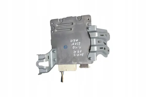 Module direction assistée Toyota Auris 150 OEM 6700001464 image 4