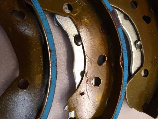 Rear Brake Shoes Micra OE Nissan image 4