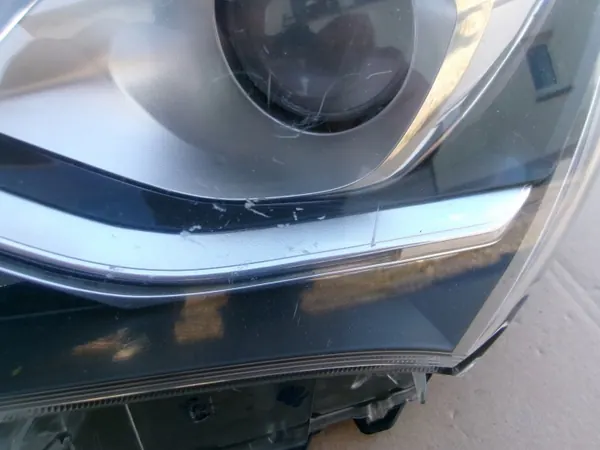 Koplamp links LAMPA YARIS III OEM - Gebruikt Toyota OE image 4