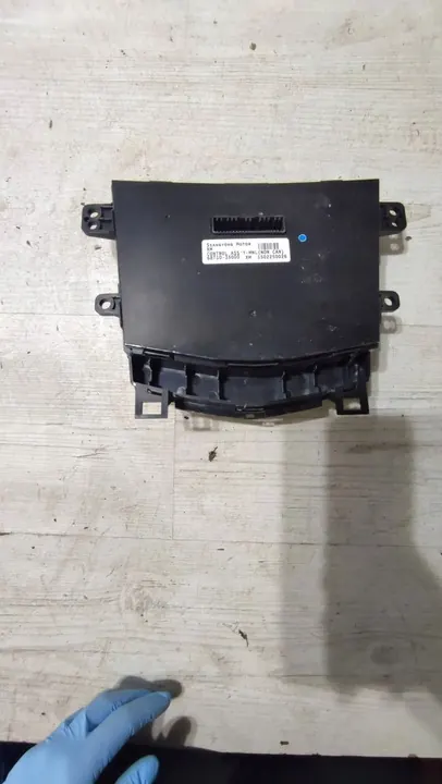 Ilmastointipaneeli SsangYong Tivoli 2016 image 5