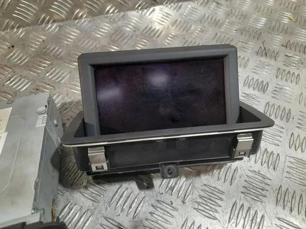 CD Navi Radio OEM 8X0035193E 8X0035193D Audi A1:lle image 3