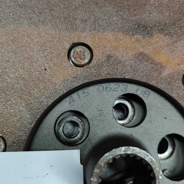 Kytkin Audi A6 Avant 2.0L 125kw 2011 OEM 03G105317C image 7