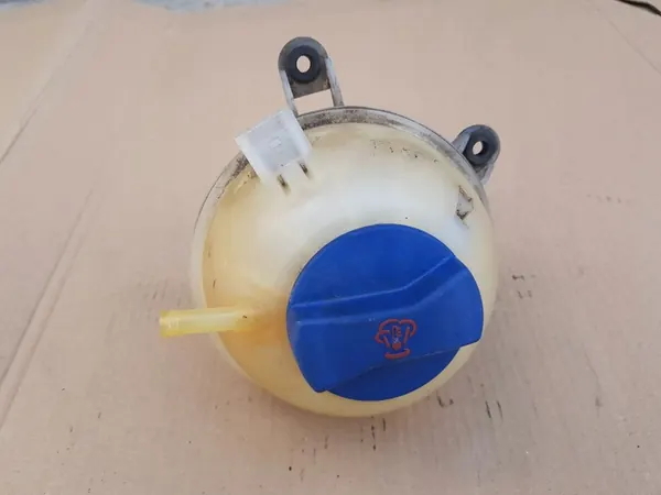 Kühlmittel-Ausgleichsbehälter / Audi A2 1999-2005 / 8Z0121407C image 2