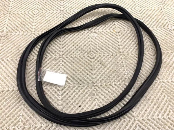 Joint de coffre OEM LORK-354-126020 pour Jaguar F-Pace image 2