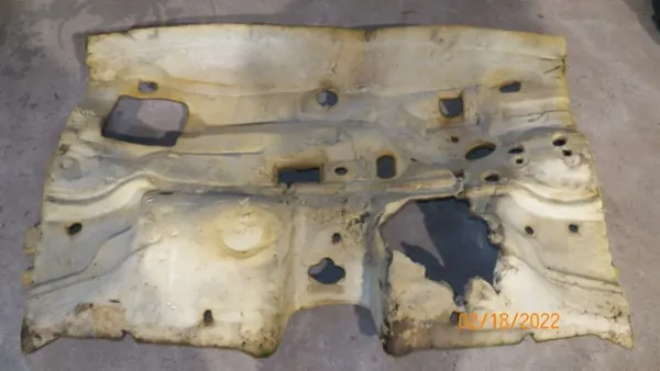OEM 9675171380 Seinäsuojus Partner/Berlingo III:lle image 3