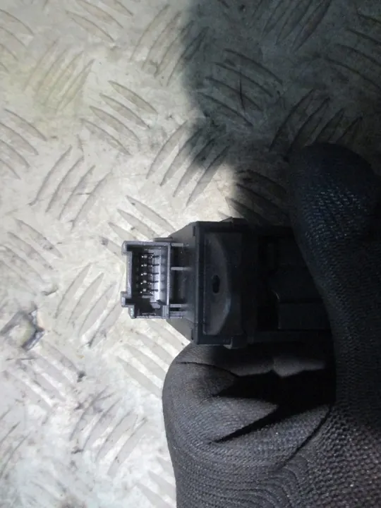 Handbremsenschalter Audi A6 C6 image 3