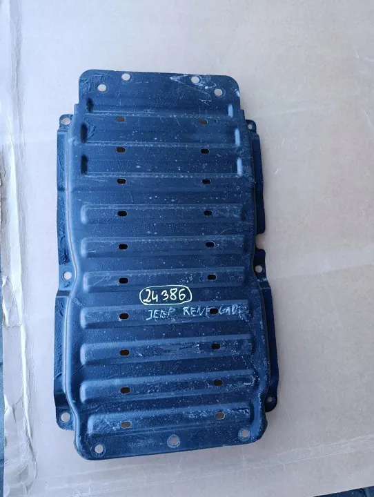 Jeep Renegade 4Xe OEM Alustasuojus - Käytetty image 2