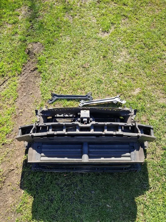 Conjunto Frontal Skoda Superb 3 TDI DSG OEM 3V0805588D image 2