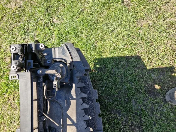 Conjunto Frontal Skoda Superb 3 TDI DSG OEM 3V0805588D image 9