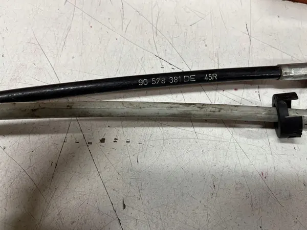 Opel Astra G 2.0 D Manuaali image 2