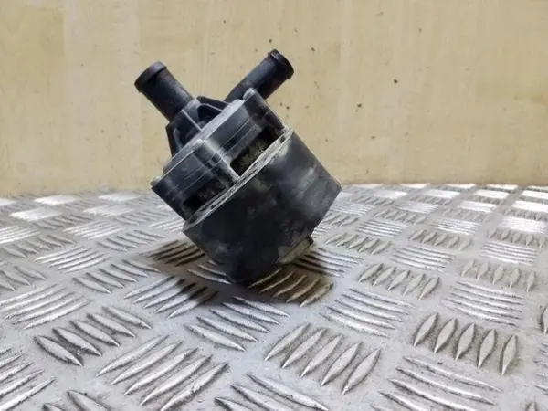 Tesla vedenkierrätysmoottori OEM 600736700E image 3