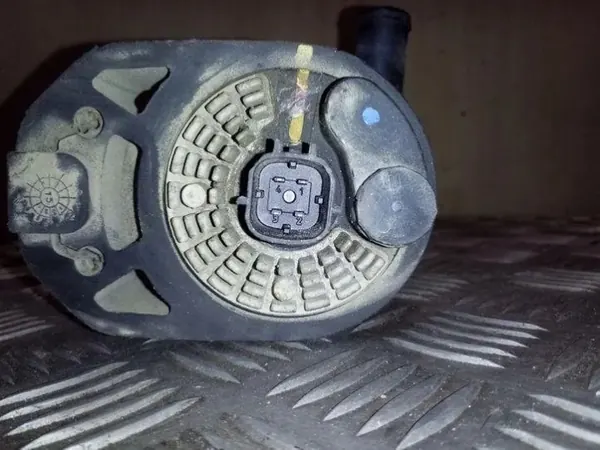 Tesla vedenkierrätysmoottori OEM 600736700E image 6