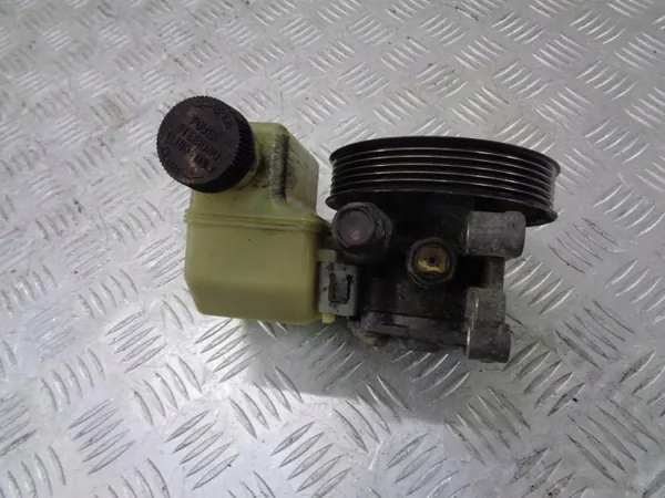 Pompe de direction assistée Mazda OE OEM 6 GG GY 2.0 image 3