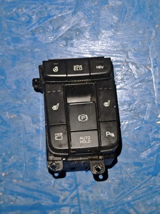 Rempaneel OEM 93300-A8AE0 met stoelverwarmingknoppen image 2