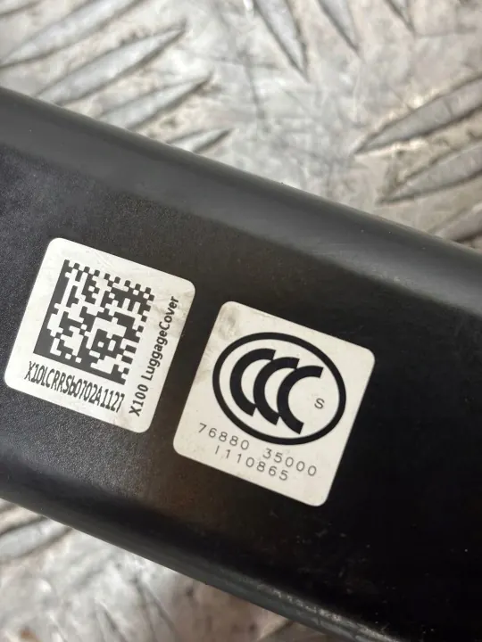 Persiana de maletero trasera SsangYong TIVOLI OEM 7688035000 image 4