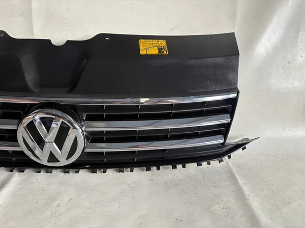 Volkswagen T6 Multivan Grill OE 7E5853651C image 4