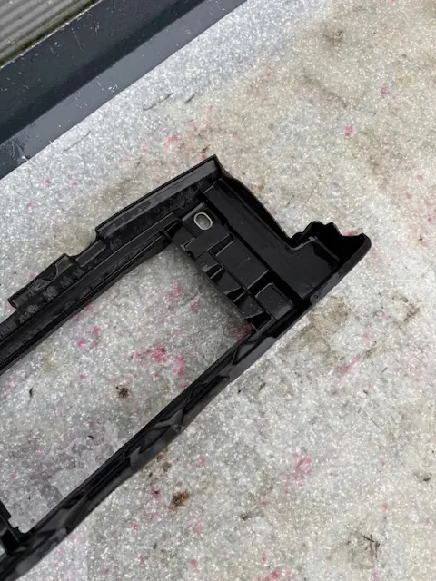 Renault OE Luftlenkradeinlass OEM 214F69083R image 3
