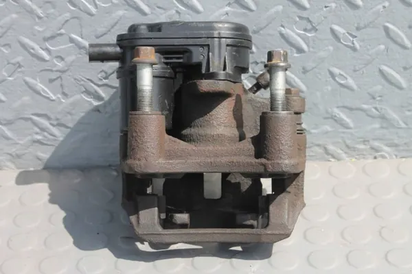 Elektrisk bromsok OEM 58230D4550 höger bak image 5
