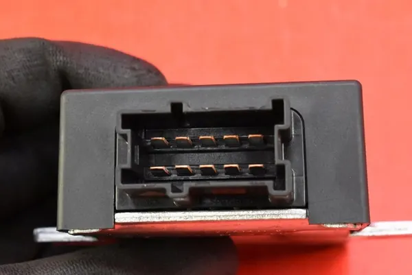 Contrôleur de module de pompe à carburant 7450992 BMW 4 F36 2.0D image 9