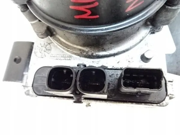 Bomba de dirección asistida Citroen DS4 OEM 9803319180 image 9