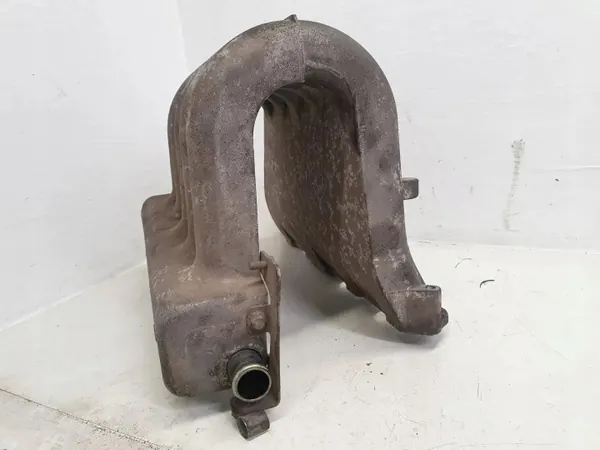 Insugningsgrenrör VW Multivan V OEM 074129713D image 5
