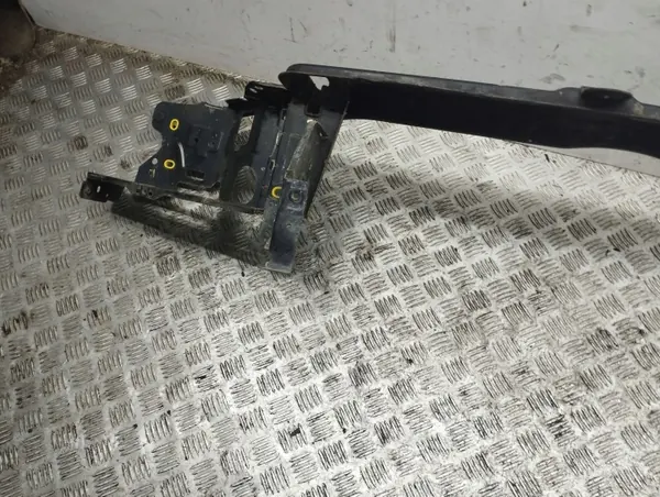 Volvo XC90 2003 Etuakseli OEM AMD104313 image 6