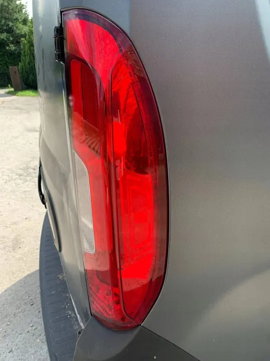 Luz trasera derecha FIAT DOBLO 2 II FL LIFT image 5