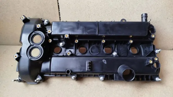 Peça Motor Ford OEM FG1Z6582E - Lado Esquerdo image 2