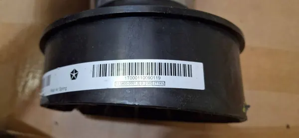 Ressort à air arrière OEM P04877136AB Dodge Ram 1500 image 8