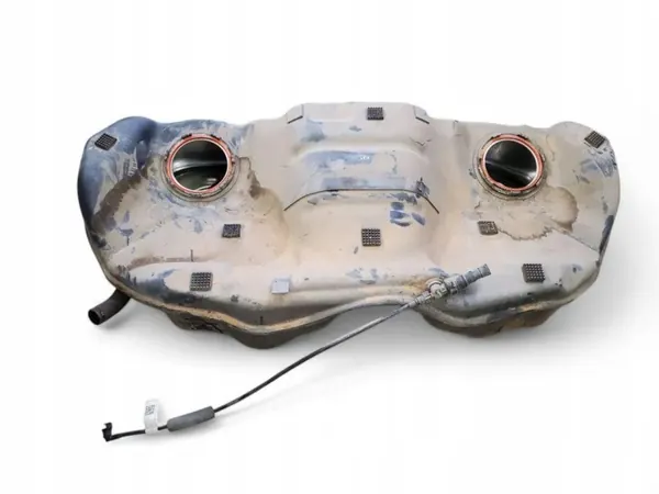 Depósito combustible Maserati Ghibli 2017 OEM 06700382480 image 2
