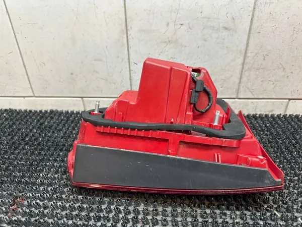 Luz de maletero izquierda AUDI A4 (8K2, B8) 2015 image 5