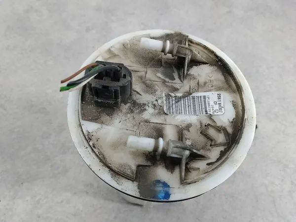 Bomba de combustível Ford Fiesta MK6 1.3 8V image 3