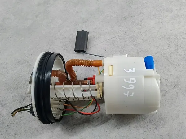 Bomba de combustível Ford Fiesta MK6 1.3 8V image 5