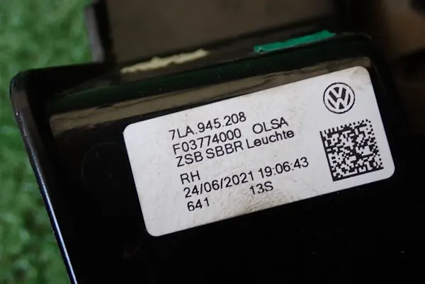 VW T6 LED LIFT 19-23 Luz Trasera Derecha image 4