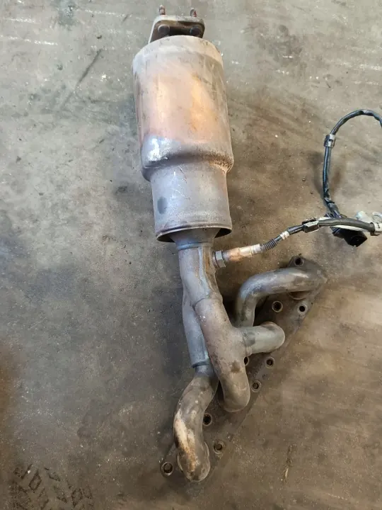 OEM 7532931 Catalisador para BMW E90/E87 1.6B image 2