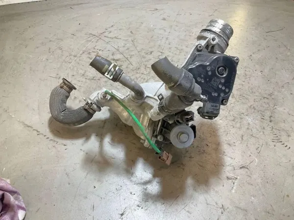 Carburateur Renault OE OEM 161A09287R - Occasion image 2