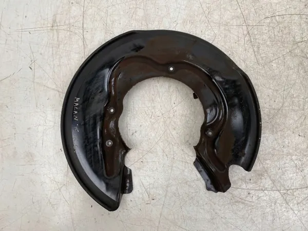 Porsche Macan Bakre bromsskydd OEM DAL26777 image 2