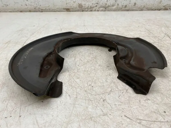 Porsche Macan Bakre bromsskydd OEM DAL26777 image 6