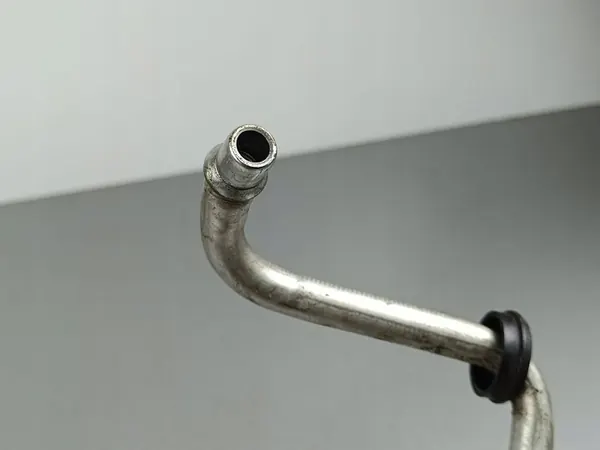 2022 Jeep Wrangler Tuyau de refroidissement d'huile image 2