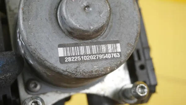 Pompe à vide UACA pour Mondeo MK5 2.0 Hybride 140CV image 6