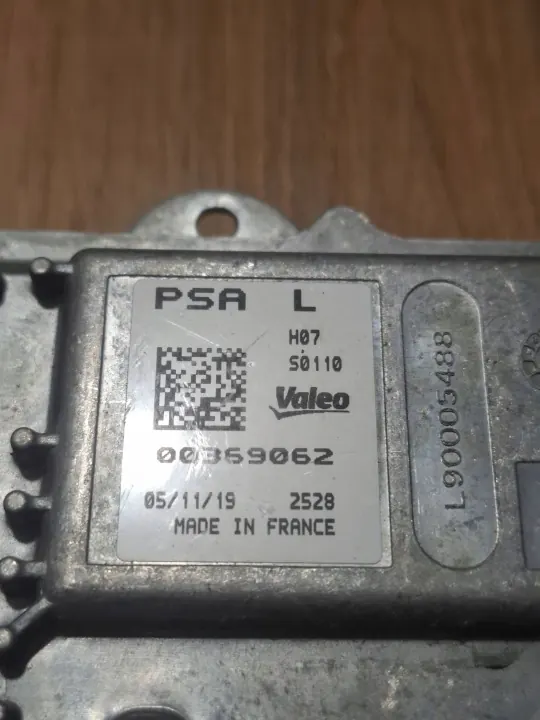 Módulo Farol OEM 00369062 para Peugeot 3008 II image 4