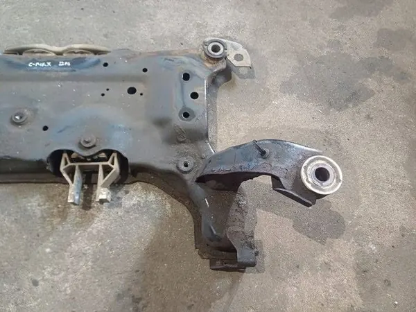 Sabot avant Ford C-MAX II 2012 image 2