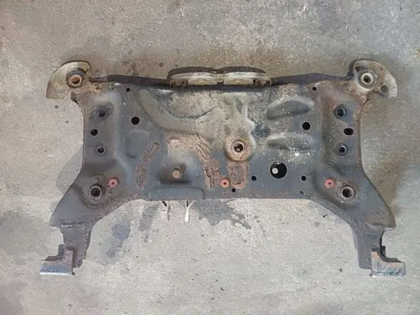 Sabot avant Ford C-MAX II 2012 image 3