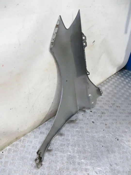 Mercedes W246 Pare-boue avant droit OEM GIS63349 image 6