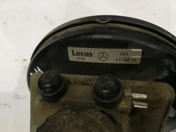 Servo de frein complet Mercedes W201 190E OEM image 3