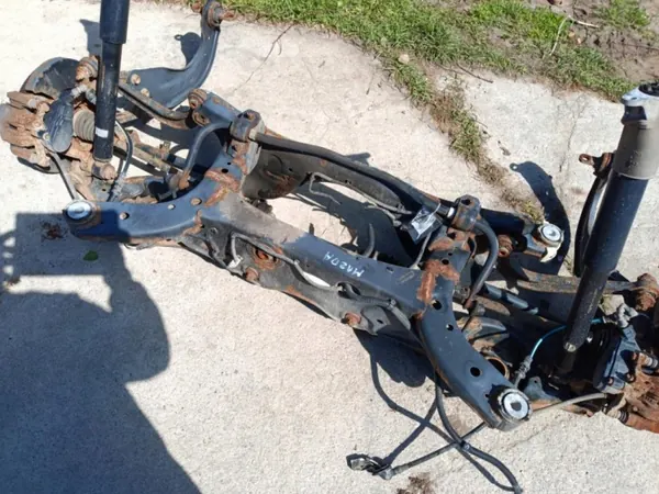 OEM Wrakowisko-17540- Hinterachsschwinge Mazda CX-5 image 6