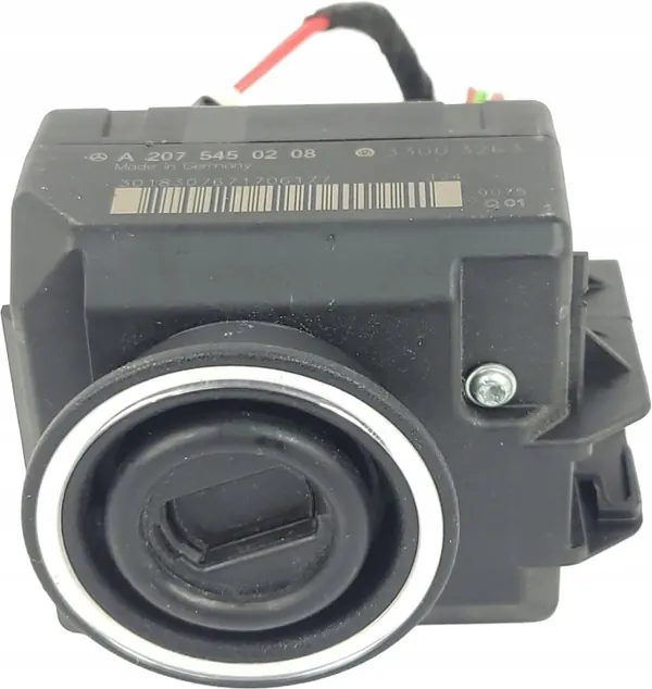 Mercedes W204 kiinteä osa OEM A2075450208 image 2