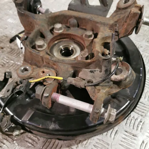 UTO33646 Moyeu de roue arrière pour Lexus RX 450H 2019 image 4