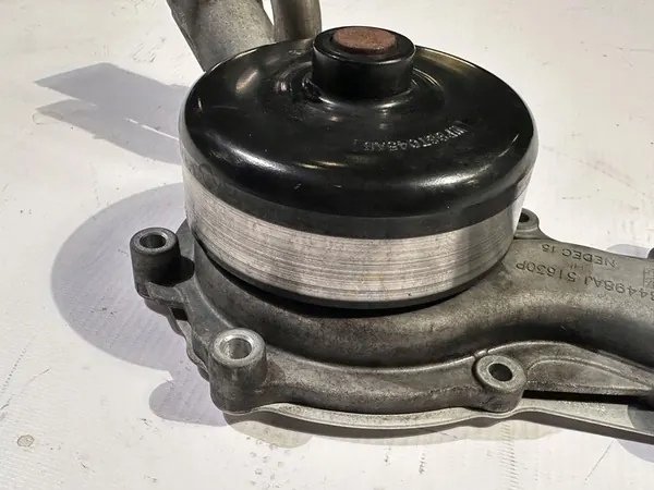 Vattenpump Dodge Charger 3.6 2015+ OEM 05184498AJ image 5